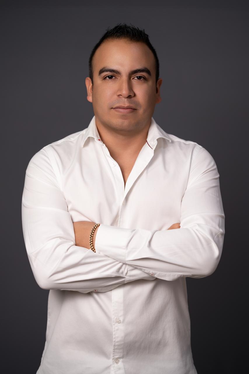 Cristian Taborda - CTR Bienes Raíces