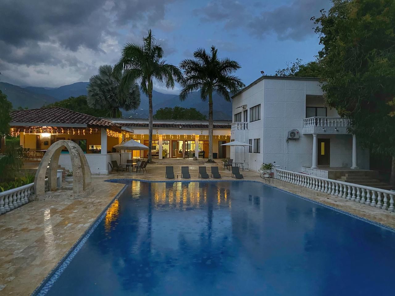 🌿 FINCA EN VENTA – SAN JERÓNIMO (ZONA HOTELERA)