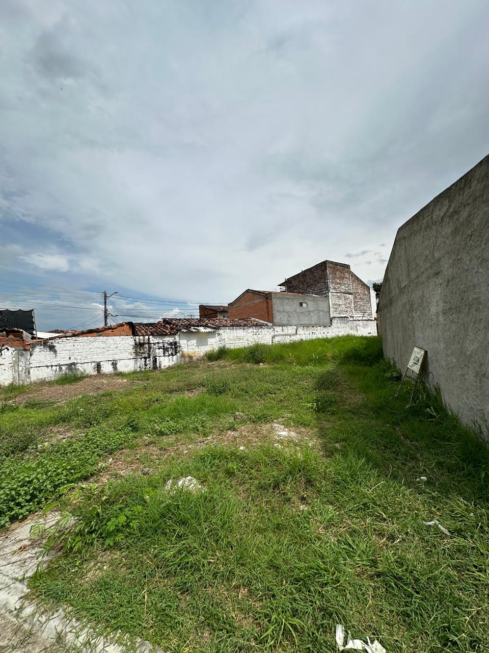 📍 LOTE EN BARRIO HIMALAYA