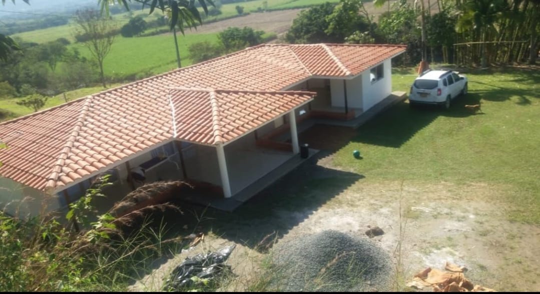 🌿🏡 Casa campestre en venta – Viterbo, Caldas