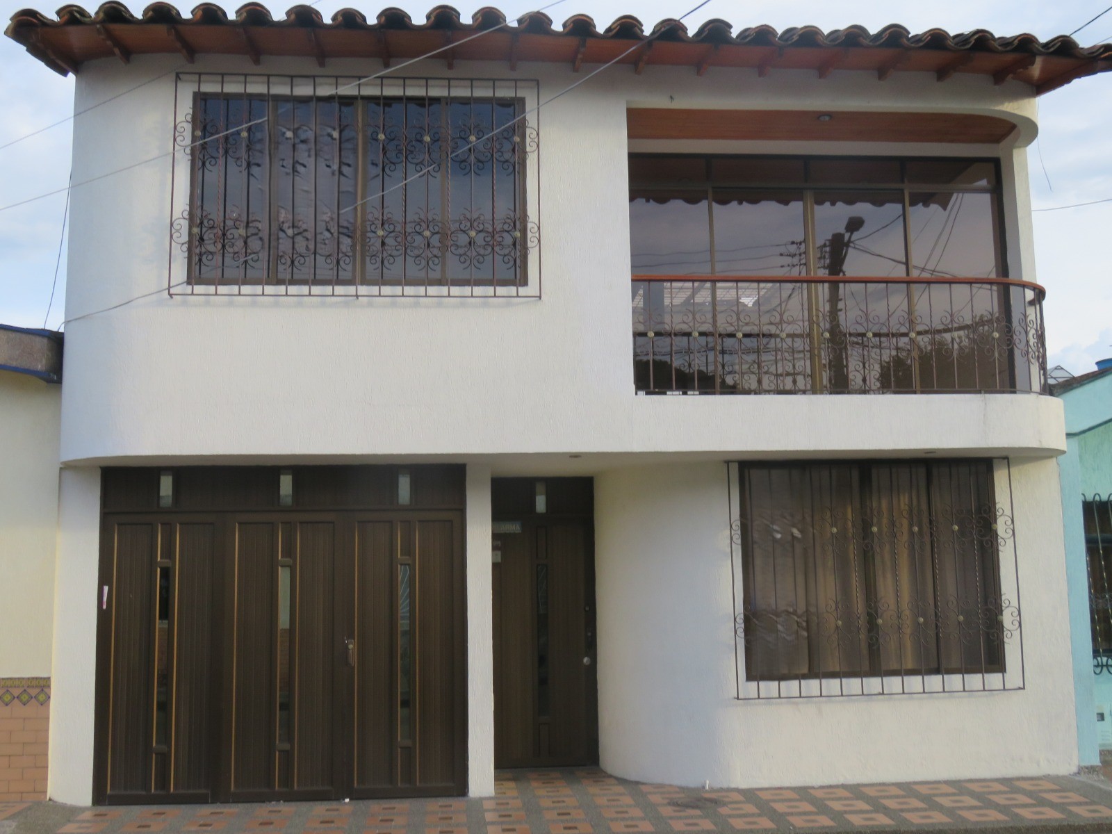 🏠💰 Casa amplia en venta con permuta – Barrio El Prado, Cartago