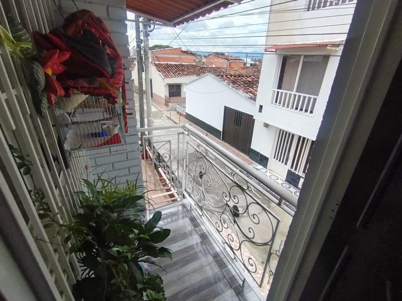 Galería 🏡 CASA ESQUINERA EN VENTA – NORTE DE CARTAGO