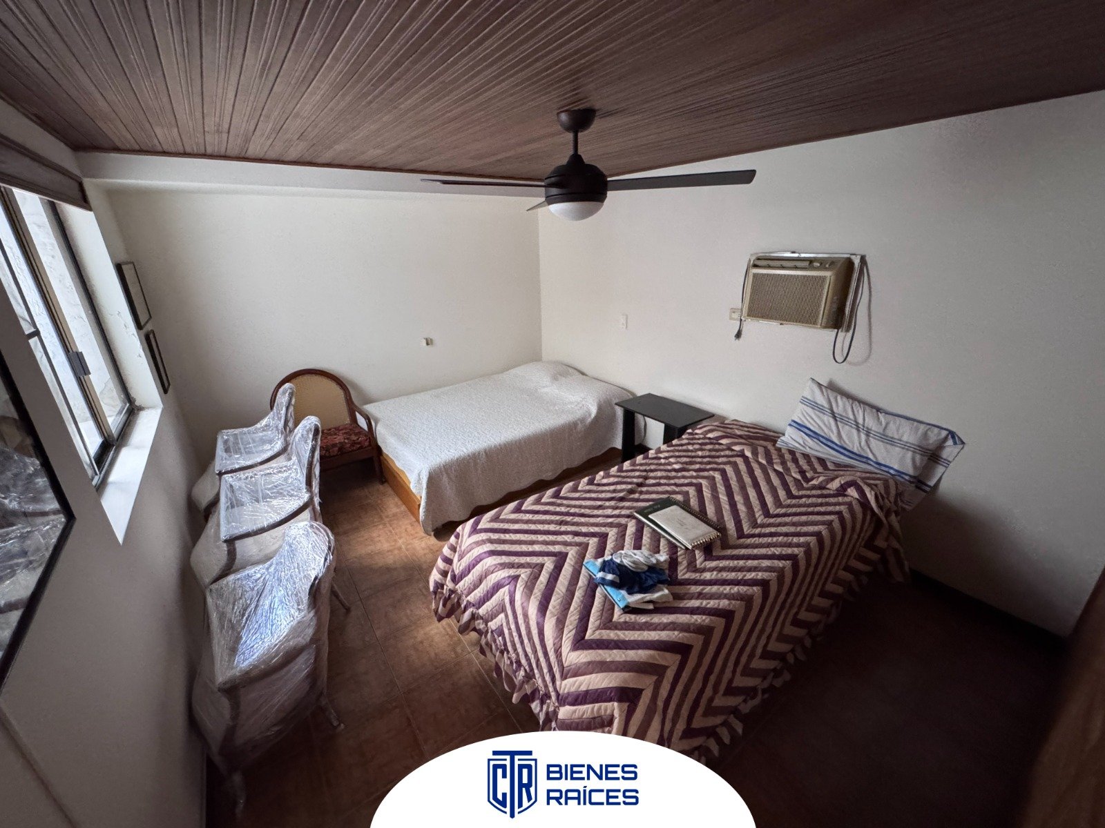 Galería 🏡 ¡Amplia casa con gran potencial para vivir o invertir!