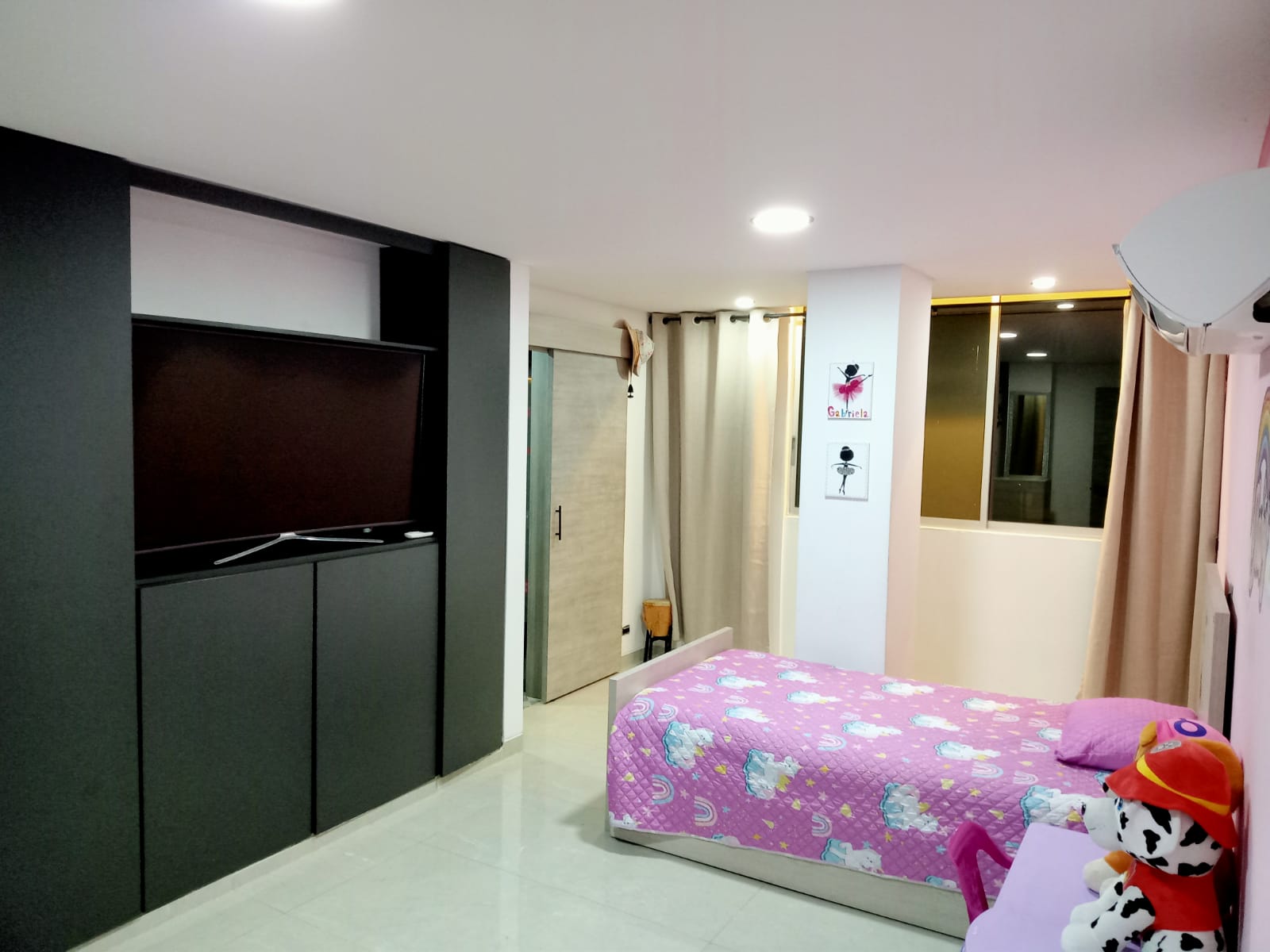 Galería 🏙️✨ PENTHOUSE EN VENTA – Barrio Cámbulos