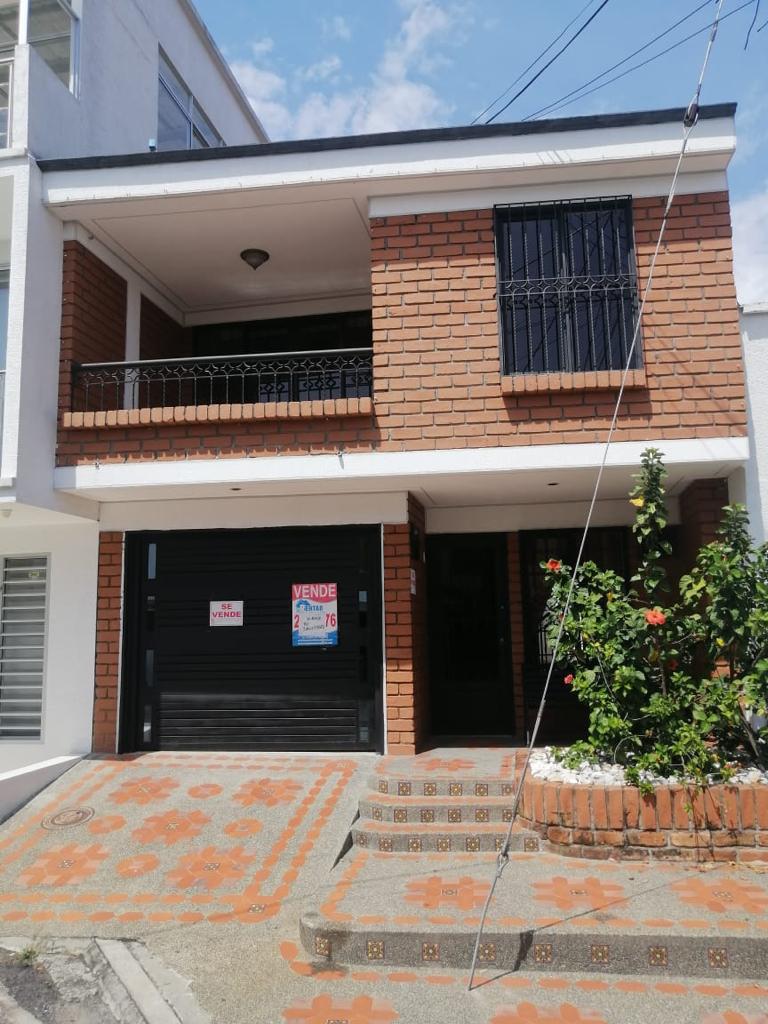 Galería 🏡✨ ¡CASA EN VENTA – BARRIO EL LLANO!