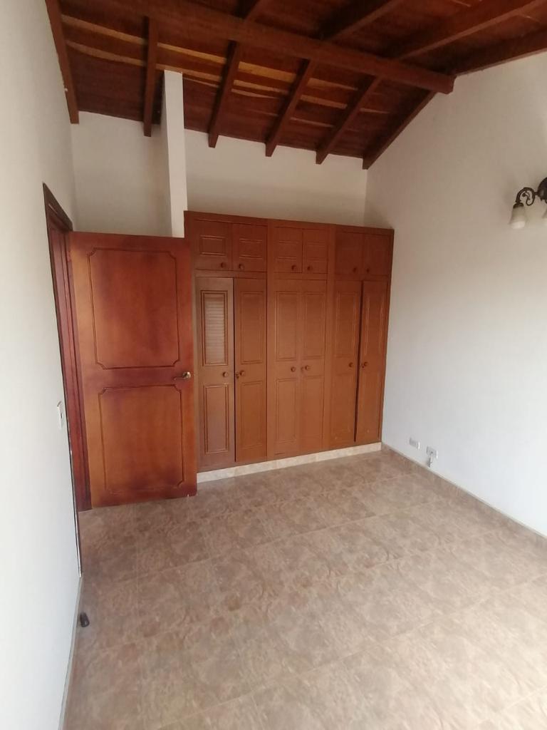 Galería 🏡✨ ¡CASA EN VENTA – BARRIO EL LLANO!