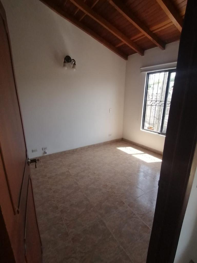 Galería 🏡✨ ¡CASA EN VENTA – BARRIO EL LLANO!