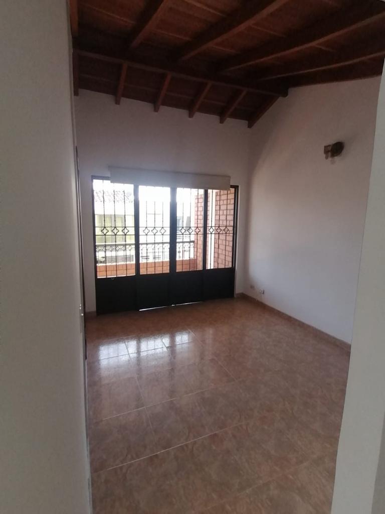 Galería 🏡✨ ¡CASA EN VENTA – BARRIO EL LLANO!