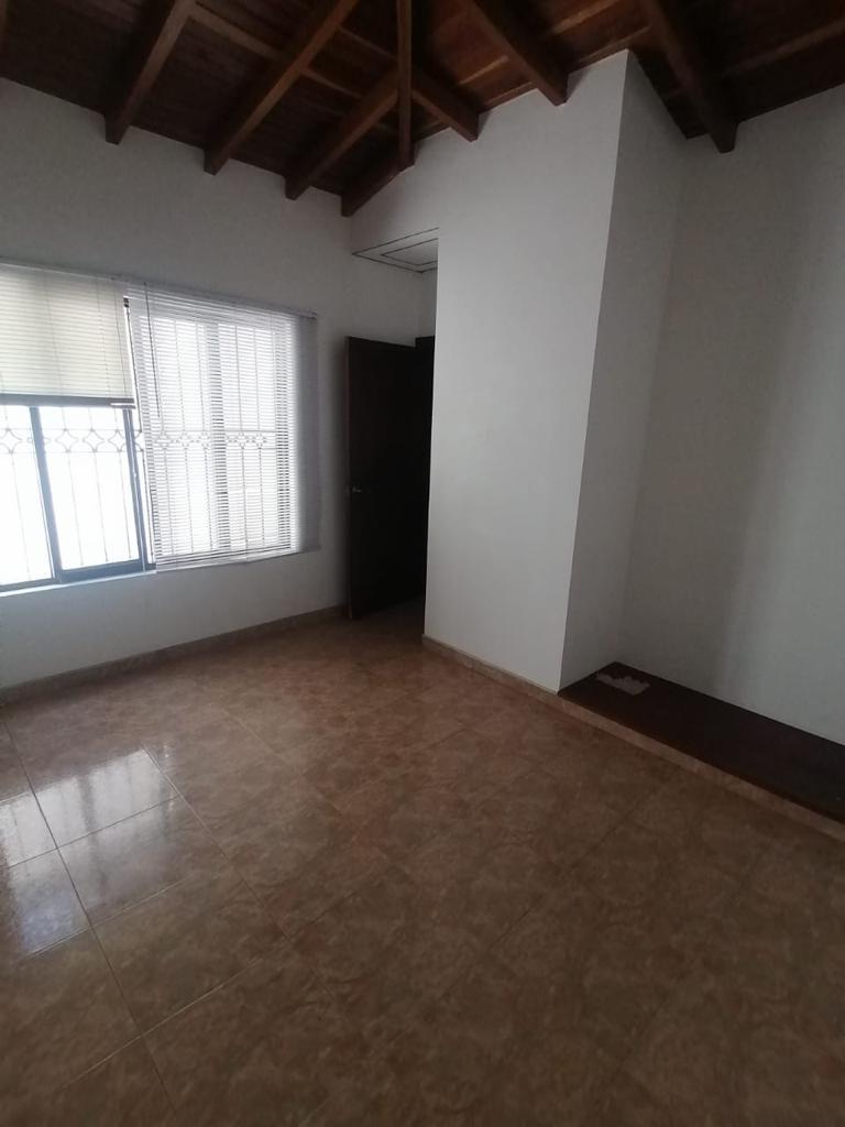 Galería 🏡✨ ¡CASA EN VENTA – BARRIO EL LLANO!