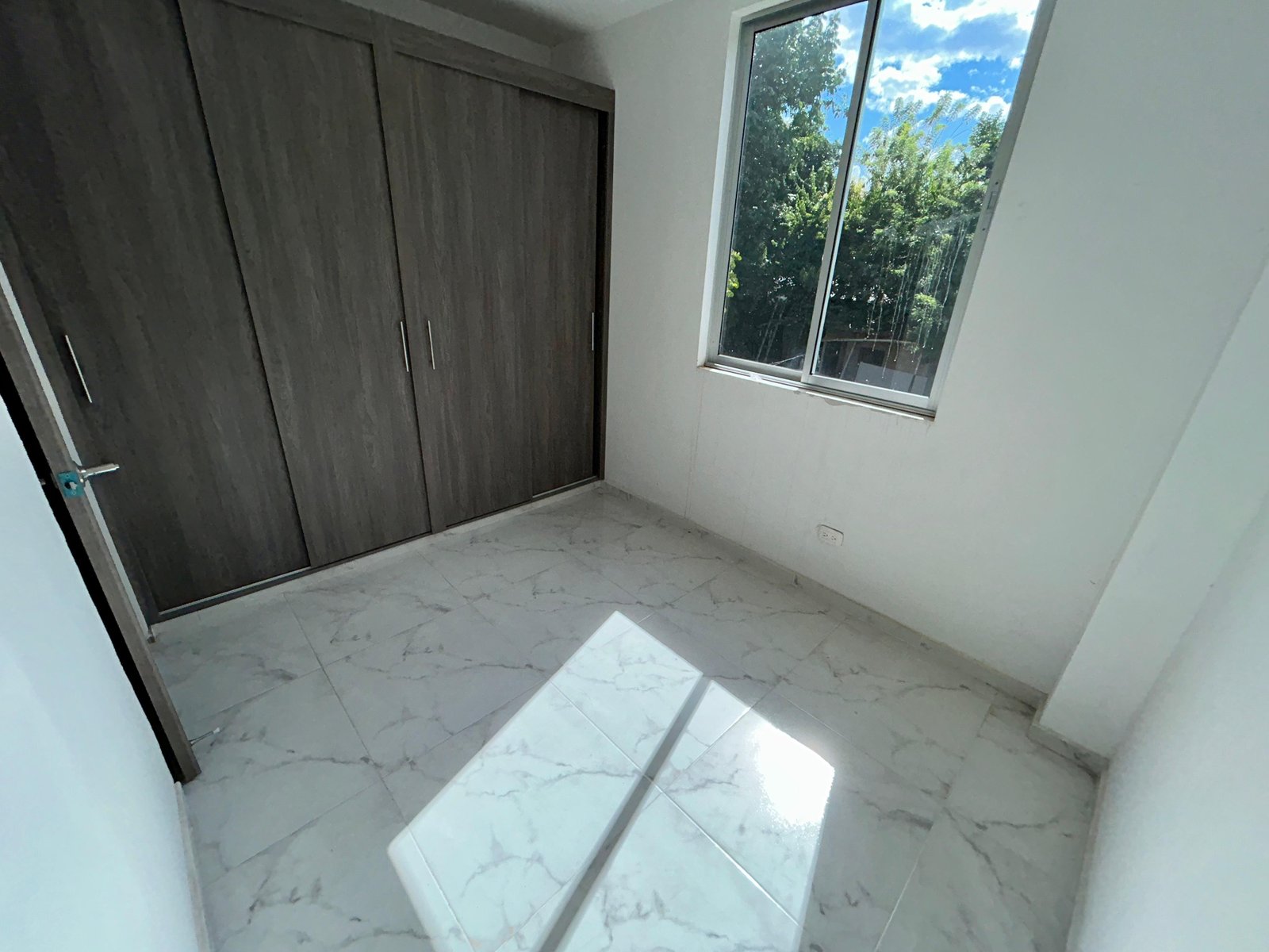 Galería 🏠💰 Casa esquinera en venta con facilidades de pago – Zaragoza, Valle
