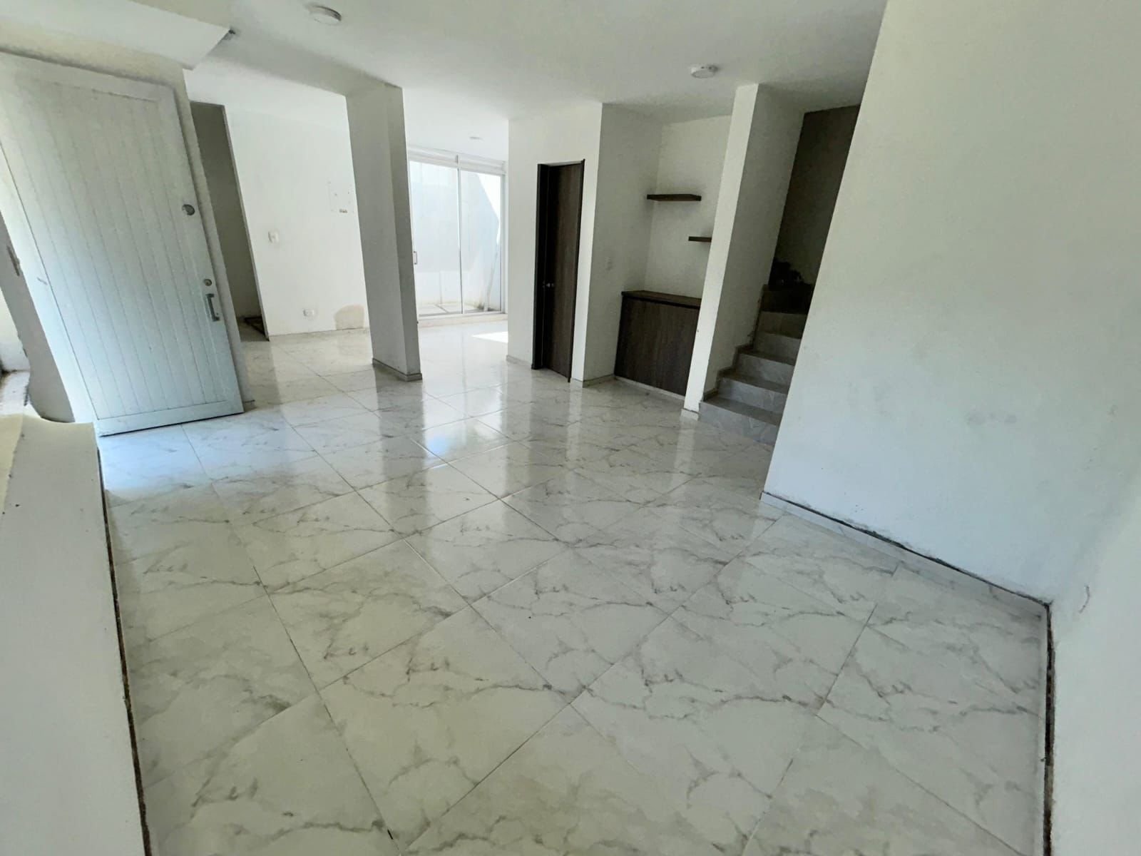 Galería 🏠💰 Casa esquinera en venta con facilidades de pago – Zaragoza, Valle
