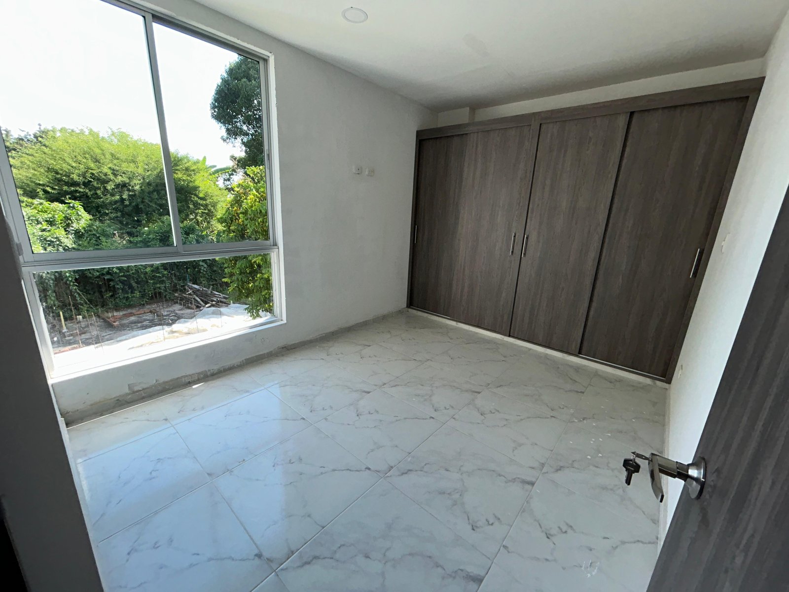 Galería 🏠💰 Casa esquinera en venta con facilidades de pago – Zaragoza, Valle