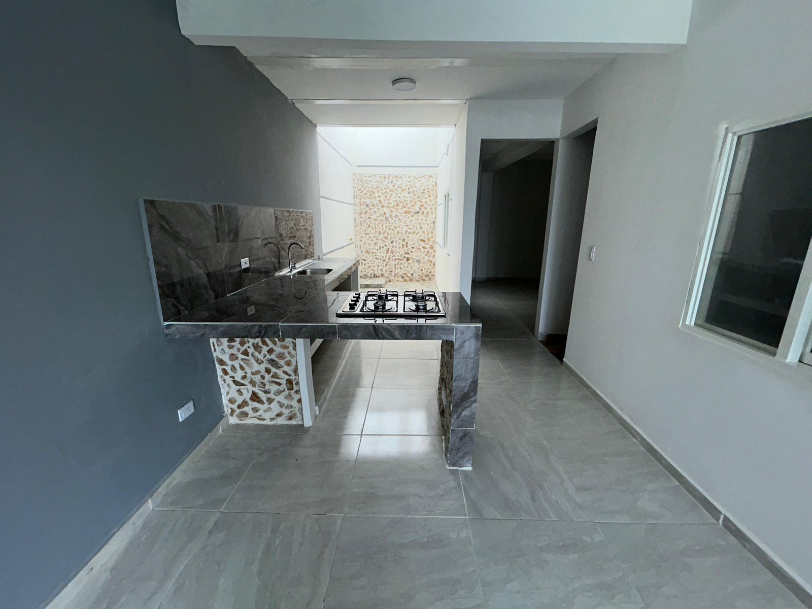 Galería 🏠💰 Casa en venta – Barrio Los Rosales, Cartago