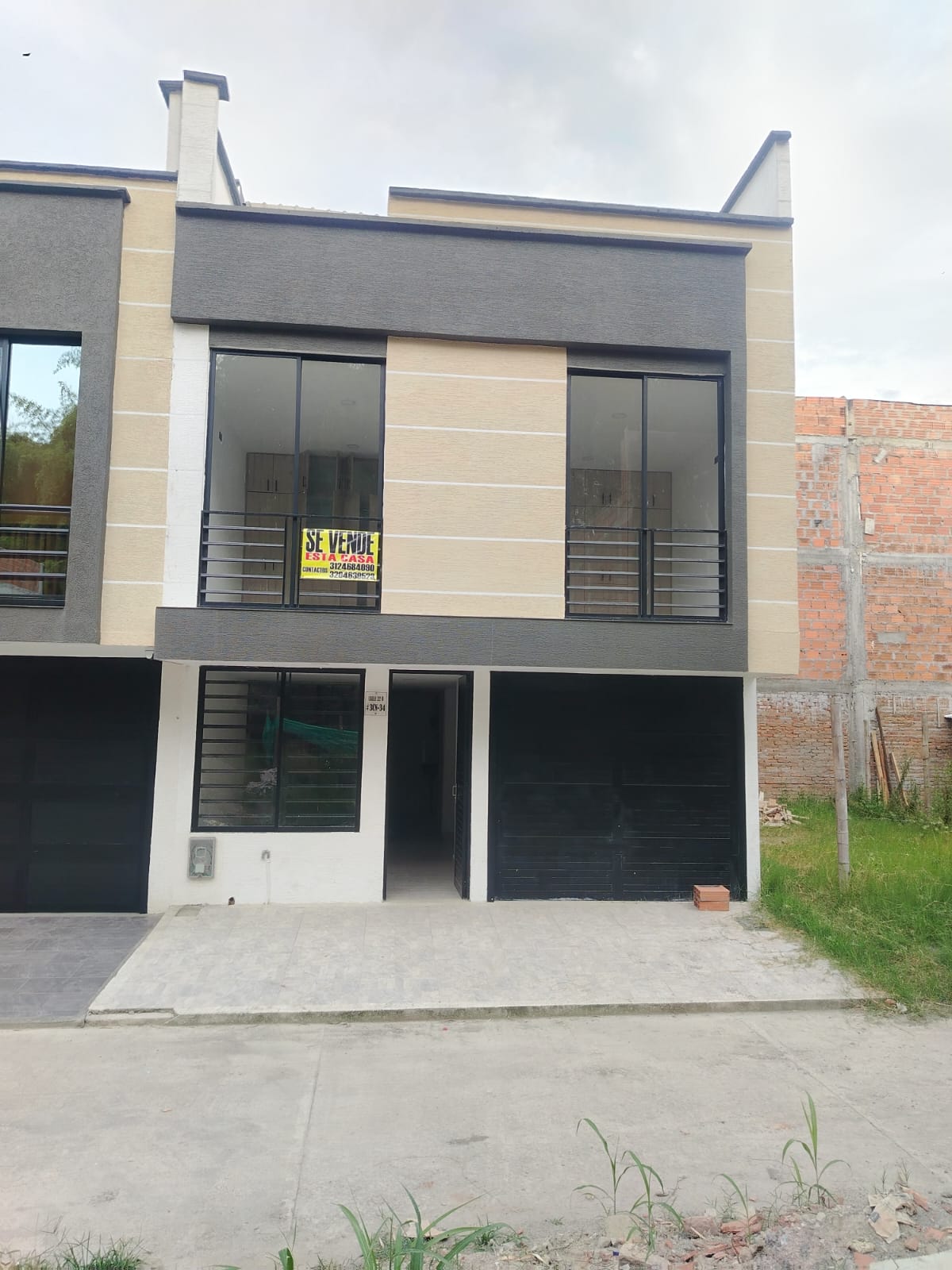 Galería CASA EN LA LINDA  3 PISOS + TERRAZA