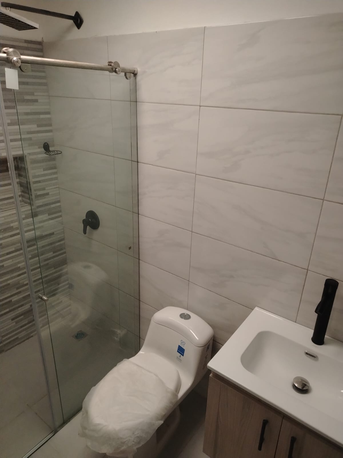 Galería CASA EN LA LINDA  3 PISOS + TERRAZA