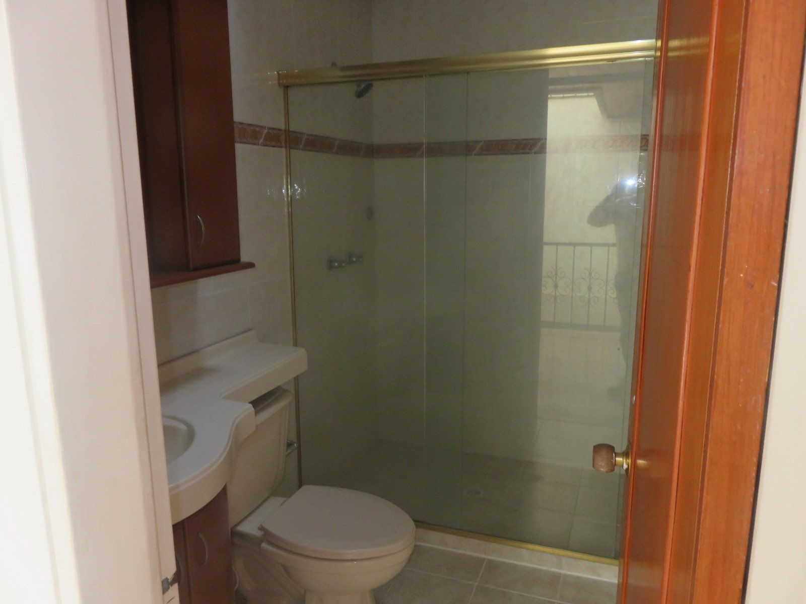 Galería 🏠💰 Casa amplia en venta con permuta – Barrio El Prado, Cartago