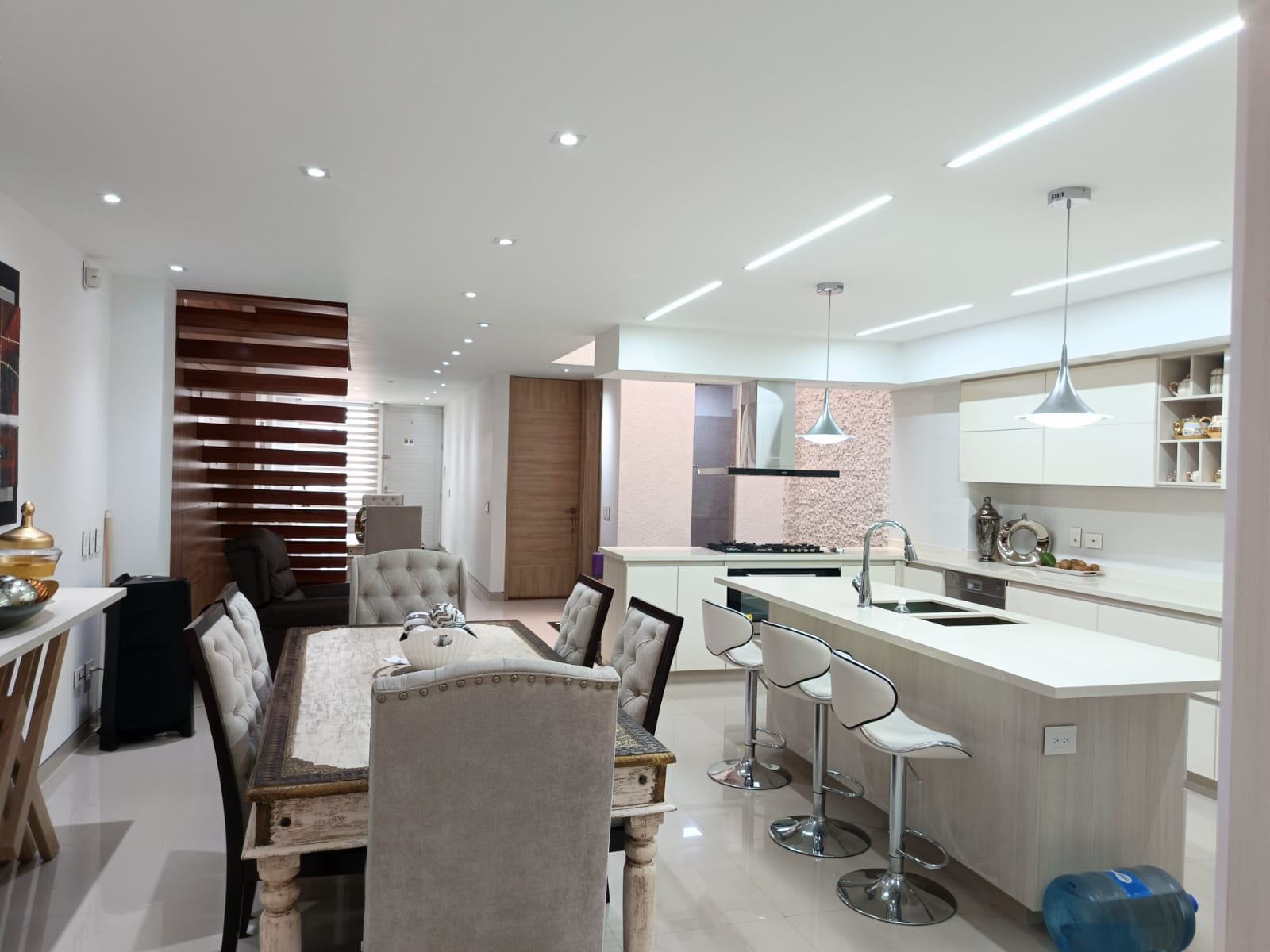 Galería 🏡 Casa de Lujo en Venta – Terrazas del Llano, Cartago