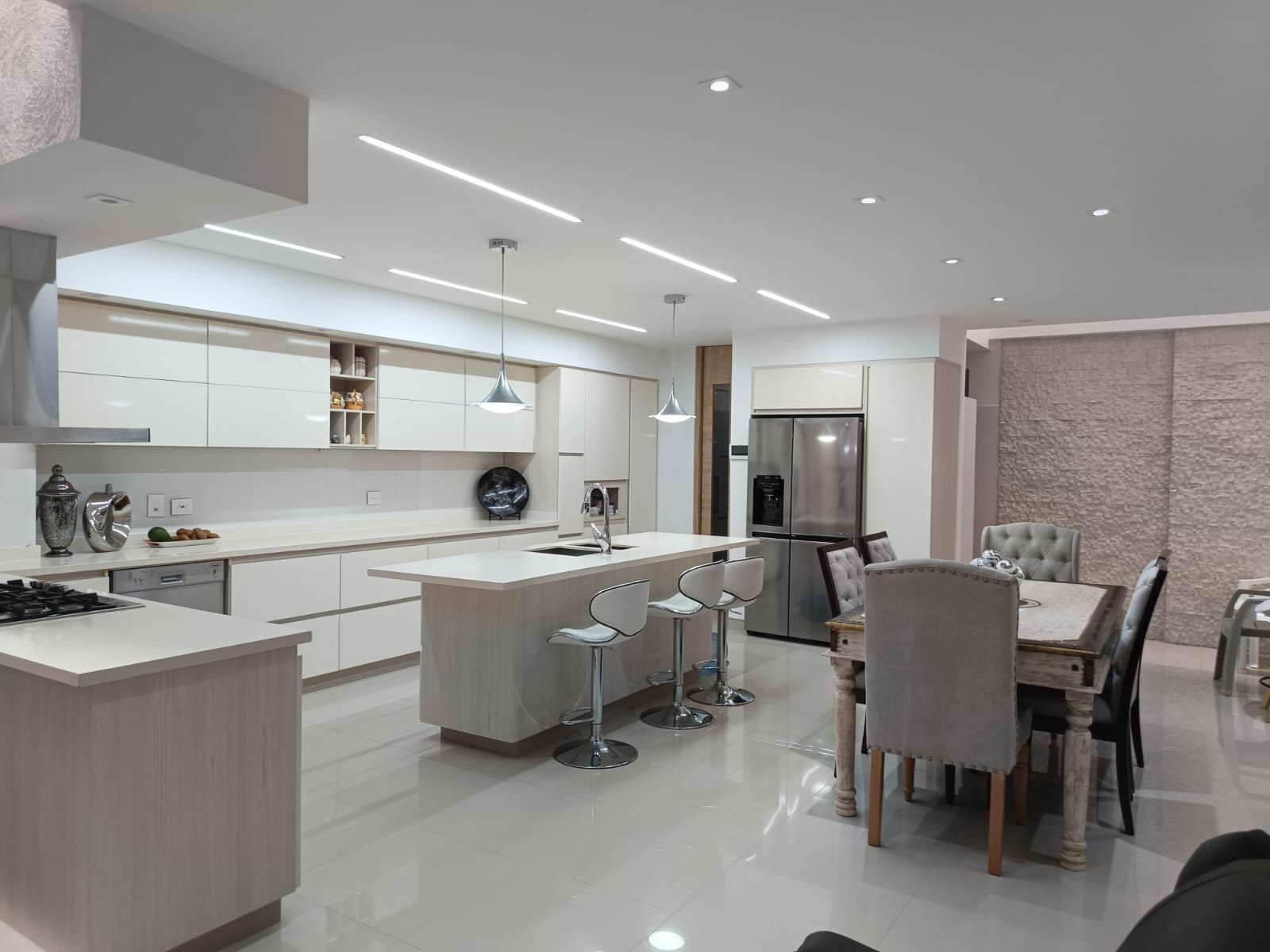 Galería 🏡 Casa de Lujo en Venta – Terrazas del Llano, Cartago